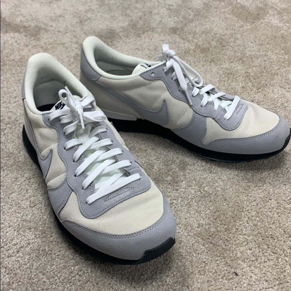 Mens Nike ID Internationalist Shoe Size 11 rare